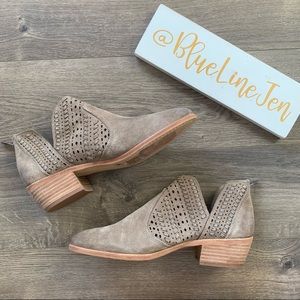 Vince Camuto Prasata Suede Booties NWOT